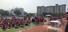 嘉禾城关中心学校：感受科学魅力 点燃创新火花
