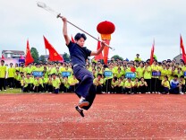 石门五中运动会：红色精神，赛场“加速”