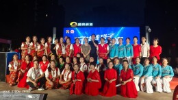 文艺+防非！天心区楠竹社区居民自办晚会庆国庆，守好钱袋乐融融
