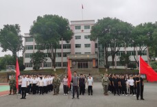 省人武学校圆满举办省委党校2026年秋季学期中青班国防教育实践活动