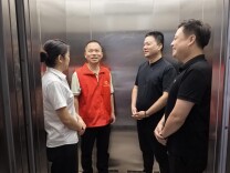 幸福“梯”升，小区25台新电梯上岗