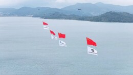 国庆首日东江湖：红旗漫卷处，家国同欢时