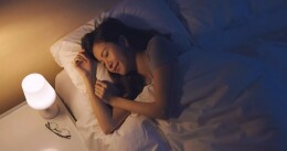 “黄金睡眠时长”火了！研究证实：每天睡8小时可能多了