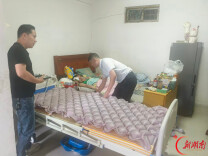 暖心助残！永州市冷水滩区残联上门为重度残疾人安装护理床