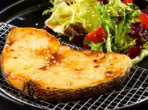 “大量食用银鳕鱼致汞超标”上热搜，海鱼还能不能吃？