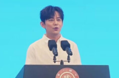 何炅现身上海，热情邀请沪上学子来湘创新创业