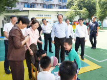 毛伟明在长沙调研重点民生实事进展情况