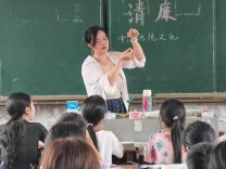 巧手织清风 非遗润廉心——邵东市堡面前乡中心小学开展草编文化清廉实践活动