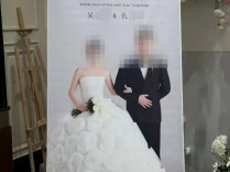 贵州一男子楼上办百日宴楼下办婚宴，婴儿母亲发长文回应：对当时较唐突的处理方式深表歉意