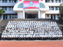 薪火传文脉 笃行育新人——湘西州民族中学梯队化教师队伍建设综述