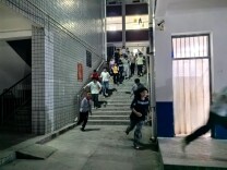 石门县三圣乡河口学校：夜间演练筑防线 安全护航伴成长