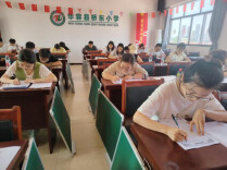 华容县桥东小学开展青年教师教学基本功比武