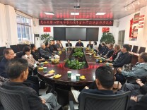 情暖重阳话桑榆 薪火相传促职教——龙山县第一职业中学召开退休教师座谈会