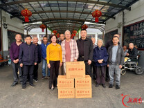 情暖重阳 爱心敬老——渌口区朱亭镇企业开展敬老院慰问活动