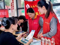 国网常德供电公司开展“情暖重阳·志愿护老”志愿服务活动