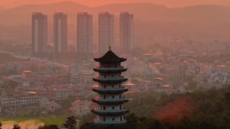 双峰文塔晨昏镀金，飞檐一抹霞光丨湖南真美