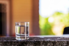 年轻人开始流行“喝大水”了？