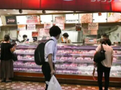 明年GDP排名或被印度、英国超越：日本怎么了？