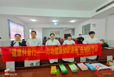 沅江市︱“科普+义诊”双下乡！新湾镇筑牢群众呼吸健康防护墙