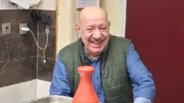 中国游客在土耳其买肉 店主"哞~咩~"帮忙区分 网友：原来动物叫声还是“全球通用语言”！