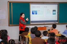 益阳市博物馆联合爱心企业举办公益活动，让小朋友们学到了、吃美了