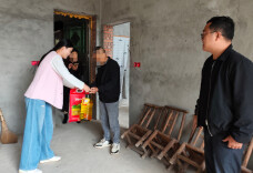 桃江县︱三堂街镇联动爱心企业家为残疾监测户修出“暖心房”