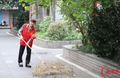 群防群治·人物志⑤｜杨亚范：街巷深处的消防安全“吹哨人”