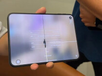 “咔嚓”！首发购入iphone Duo有机主屏幕就裂了，维修最高近八千元