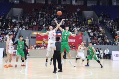 独砍38分！肖尧独木难支，岳阳楼区队主场63:73不敌领头羊汨罗市队
