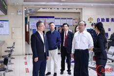 谢运策到市中级人民法院、市司法局调研