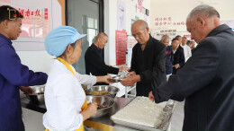 5元暖心午餐，葛家园“长辈食堂”里都有啥？