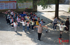 民盟衡阳市委：盟心乡行进礼梓，艺术润心伴成长