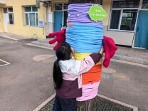 北京一小学里，有5棵“抱抱树”！不开心就来抱一抱