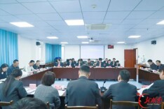 市公共资源交易中心组织青年干部集中学习研讨《公共资源交易中心招标投标现场管理暂行办法》
