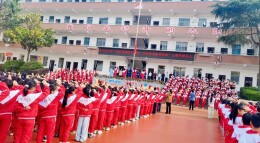 隆回东方红小学：国旗下讲防火 童心护青山