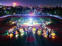 点亮心灯！ 岳阳鹰山小学 226 名学子与家长帐篷共读