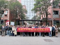 集体下寝走访  夯实育人根基