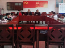 江苏爱心人士吴林春再赴龙山县石牌镇中心小学助学捐赠