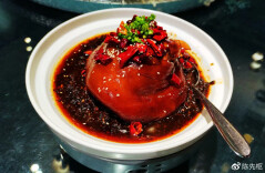 美国教师笔下的长沙菜肴