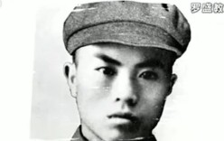 跳下刺骨的冰河，他一次又一次把孩子托出水面……｜青听