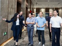 以差异化发展塑星城文化新品牌！谭仲池考察调研袁家岭中央文化区