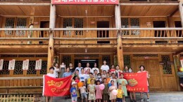 长沙民政职院“织锦朝霞”青年志愿服务团队开展“七彩假期”实践活动