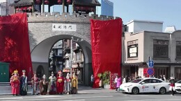 古城新年画 长沙人自己的“国潮封面”来了