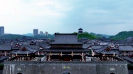 预告片丨6月15日，走进湖湘古城，寻找青石板下的根