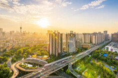 湖南日报全媒体评论员丨踏平坎坷 筑成大道