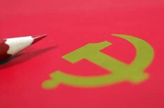 理论学习丨从“三件大事”的视角理解“两个确立”