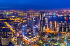 湖南日报全媒体评论员丨坚定不移落实“两个毫不动摇”