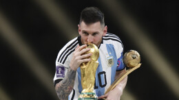 世界杯后首次接受采访，梅西坦言最大遗憾