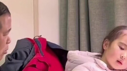 外公报听写“吹轰的轰” 孩子绞尽脑汁也写不出来