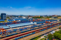 金霞向上 幸福向北——千亿新城与君一起向未来